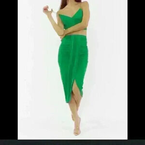 Forever 21 green bandeau fitted strtch trend sexy party casual 2 piece knitset S